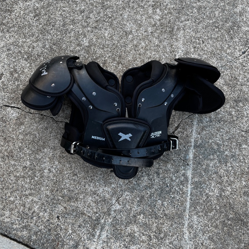 Xenith Black Football Shoulder Pads